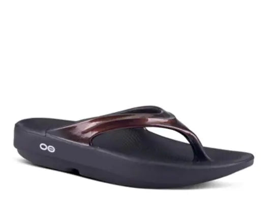 OOFOS Oolala Cabernet flip flops – Orlando, FL (32801)