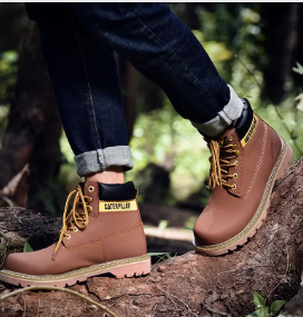 Caterpillar work boots for safety and durability – shop rugged footwear at Fitnshoes.