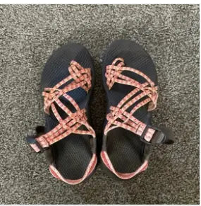 Chaco sandals built for hiking, water trails, and outdoor comfort – available at Fitnshoes.