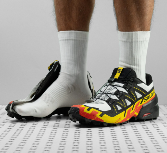 Salomon trail running shoes and hiking footwear for performance and grip – shop Fitnshoes.