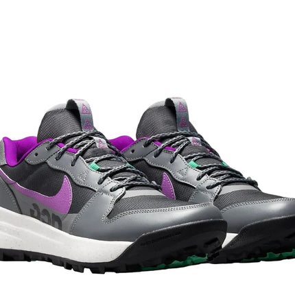 NIKE MENS ACG LOWCATE HIKING SHOES NIKE 