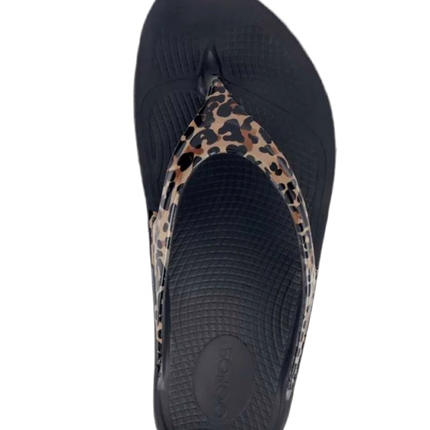OOFOS OOLALA LIMITED WOMAN’S-LEOPARD