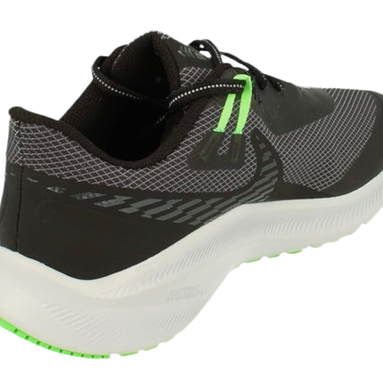 NIKE QUEST 3 SHIELD
