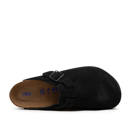 close-up of birkenstock boston soft footbed suede clog showing black suede texture and contoured sole

