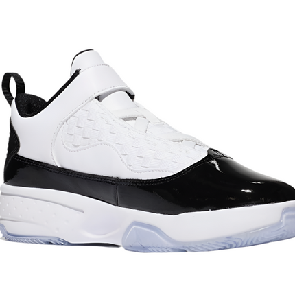 Jordan Max Aura 2 PS worn during playtime in Sanford

