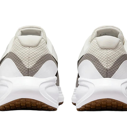 NIKE REVOLUTION 8 NIKE 