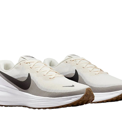NIKE REVOLUTION 8 NIKE 