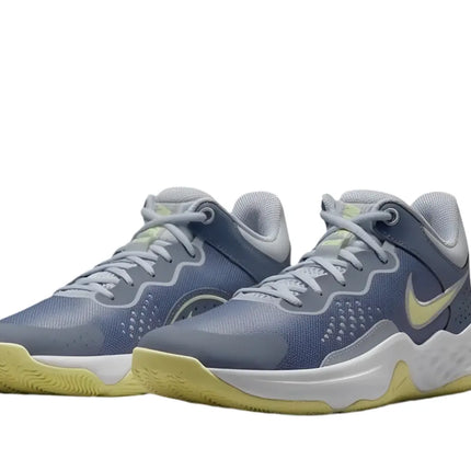 Nike Fly.By Mid3 men’s basketball shoes in white/black

