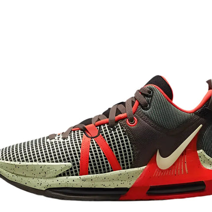 Side view of LeBron Witness VII – Kissimmee (34741)