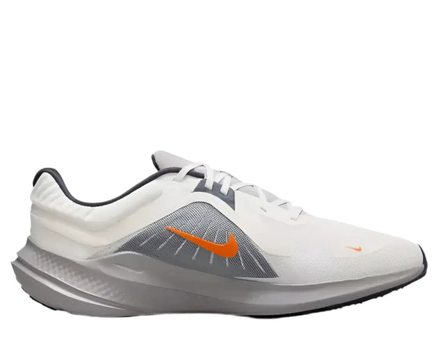 Nike Quest 5 running shoes side profile