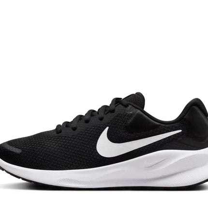 Nike Revolution shoes outdoor use – Savannah, GA (31401)

