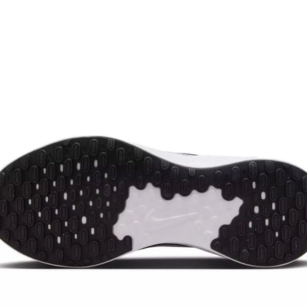 Nike Revolution 7 mesh upper close-up – Gainesville, FL (32601)

