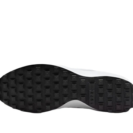Fitnshoes offers men’s Nike Waffle Debut casual sneakers in Lake Mary

