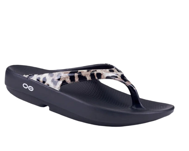 Wild print recovery sandals for women – Birmingham, AL (35203)