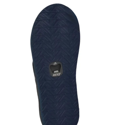 REEF Element TQT outsole detail – Birmingham, AL (35203)