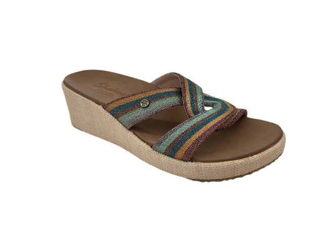 Skechers wedge sandals with arch support – Columbia, SC (29201)