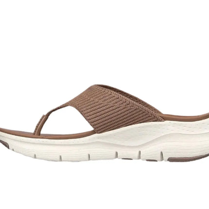 Black orthopedic slip-on shoes by Skechers – Atlanta, GA (30301)