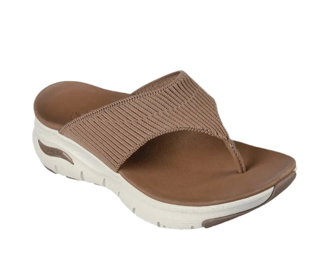 Arch Fit certified women’s sneakers – Birmingham, AL (35203)