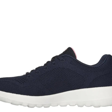 Skechers walking shoes for long walks in Florida