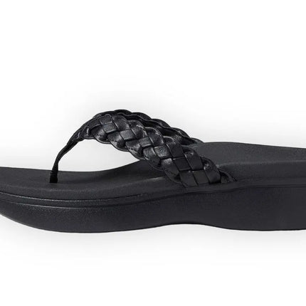 Women’s Kenji sandals worn in Winter Park FL